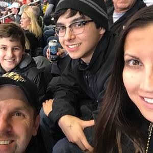 Meet your Posher, Elise